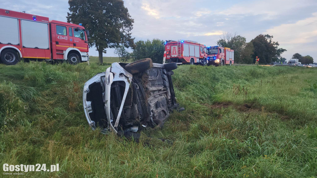 Poranny wypadek na DW 434 Gostyń-Krobia