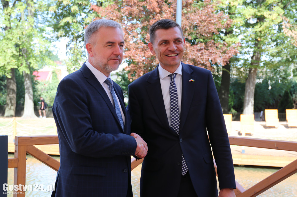 Wizytacja marszałka Marka Woźniaka w Krobi