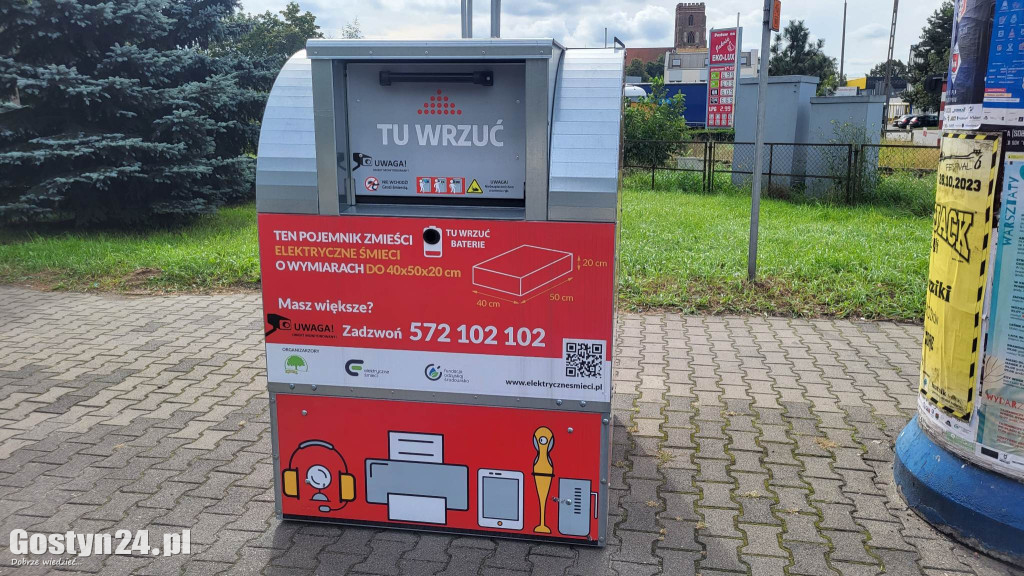 Pojemnik na duże elektro śmieci w Gostyniu
