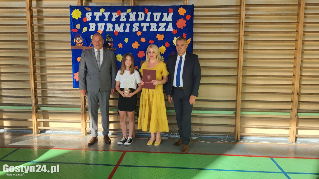 Stypendia burmistrza Borku Wlkp. dla uczniów szkół gminnych