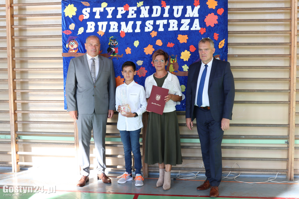 Stypendia burmistrza Borku Wlkp. dla uczniów szkół gminnych