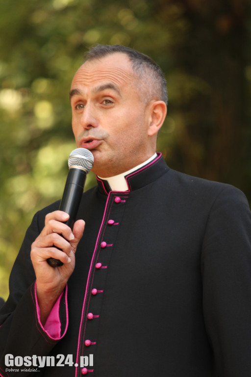 Czuwał nad nimi Michał Archanioł