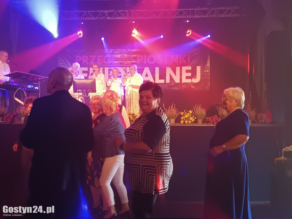 Młodsze pokolenia powinny brać z nich przykład