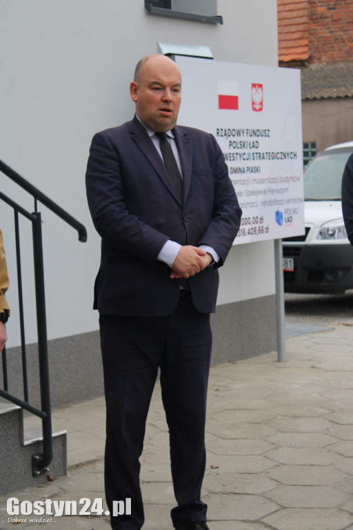Dzięki temu będą skuteczniejsi. Sprzęt odebrali z rąk ministra