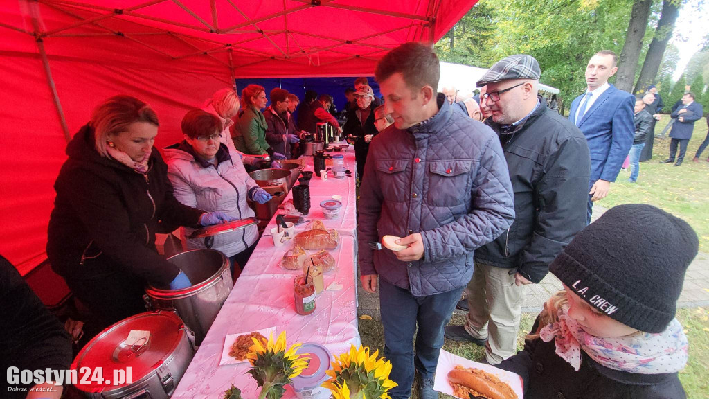 Trzeci Piknik Parafialny w Pępowie