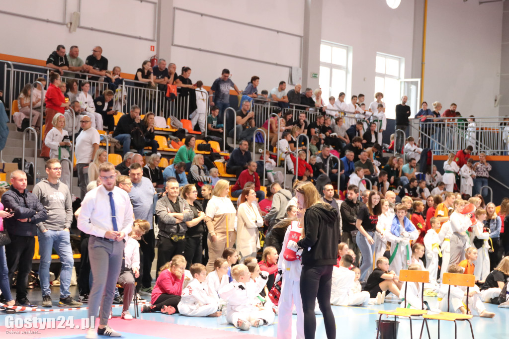 Turniej teakwondo w gostyńskim liceum