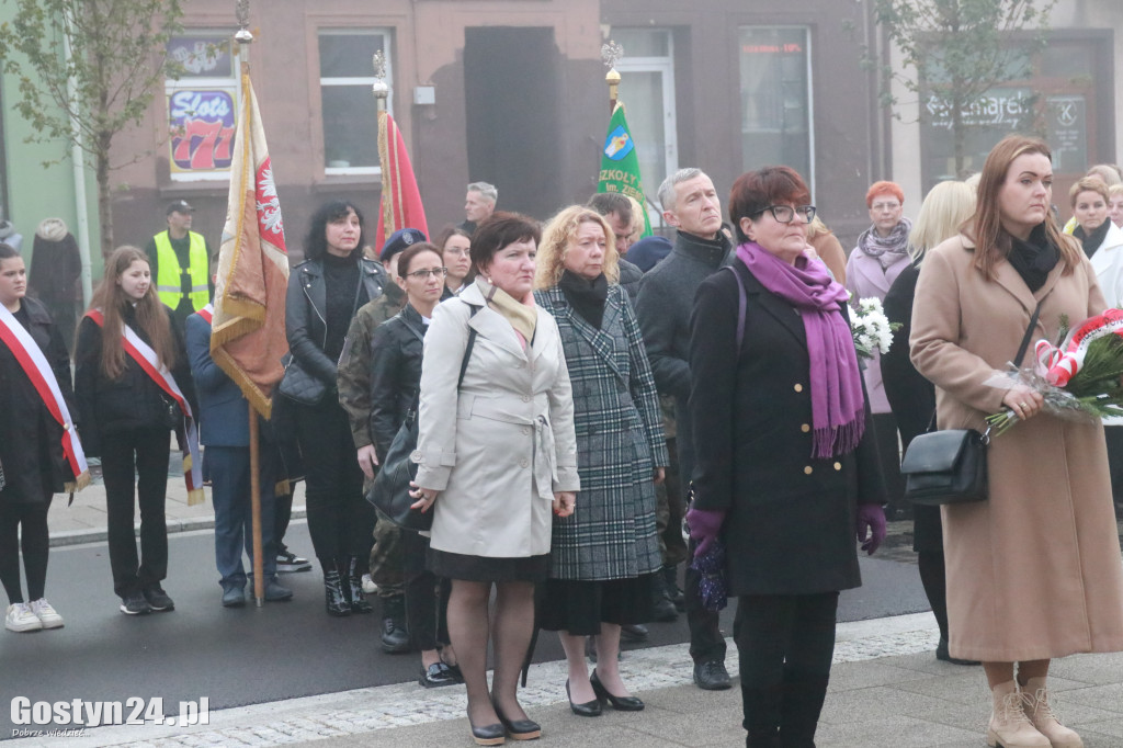 Uczcili rozstrzelanych mieszkańców ziemi krobskiej i pępowskiej
