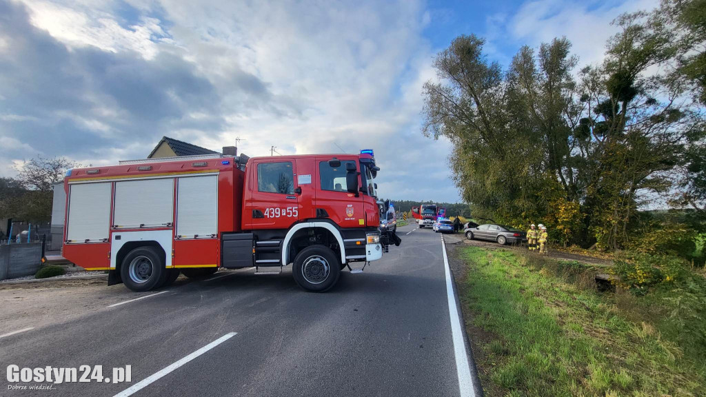 Wypadek w Studziannie, jedna osoba poszkodowana