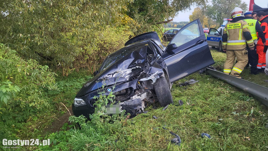 Wypadek w Studziannie, jedna osoba poszkodowana