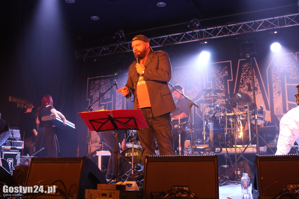 Krzywizna fest w gostyńskim Hutniku