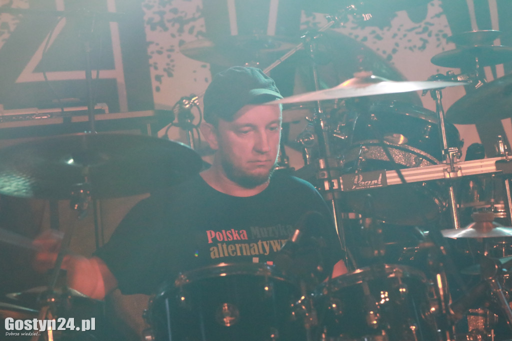 Krzywizna fest w gostyńskim Hutniku