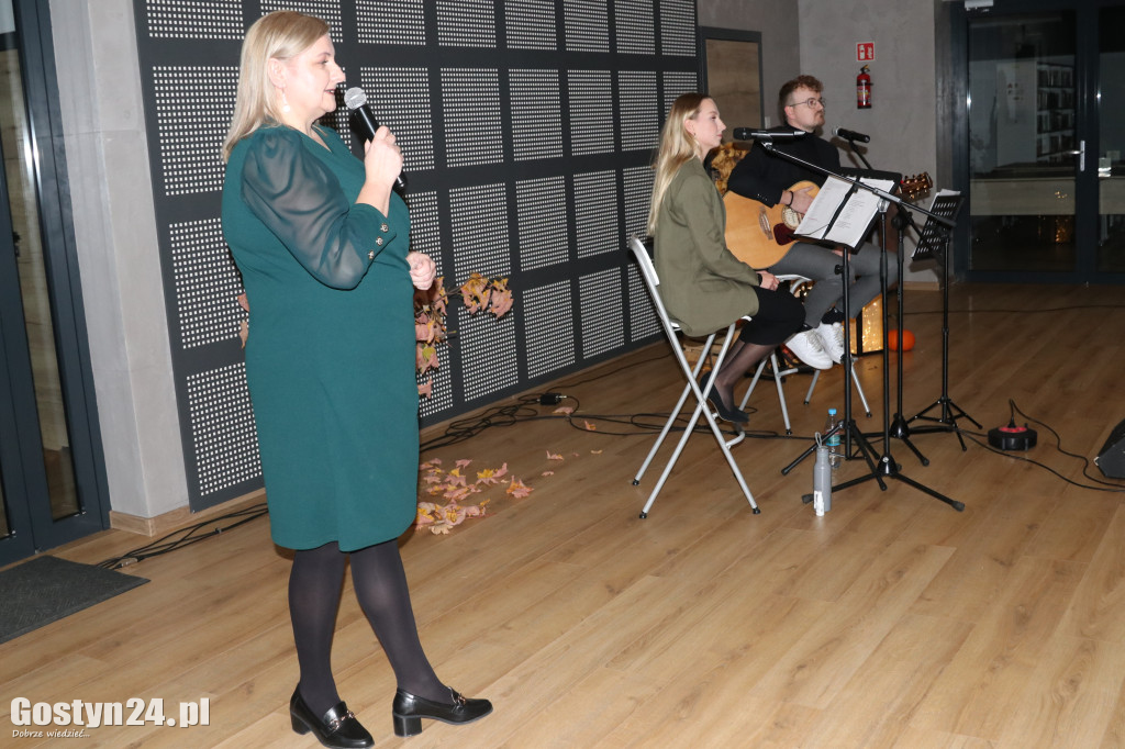 Koncert zaduszkowy w Krob-Kult