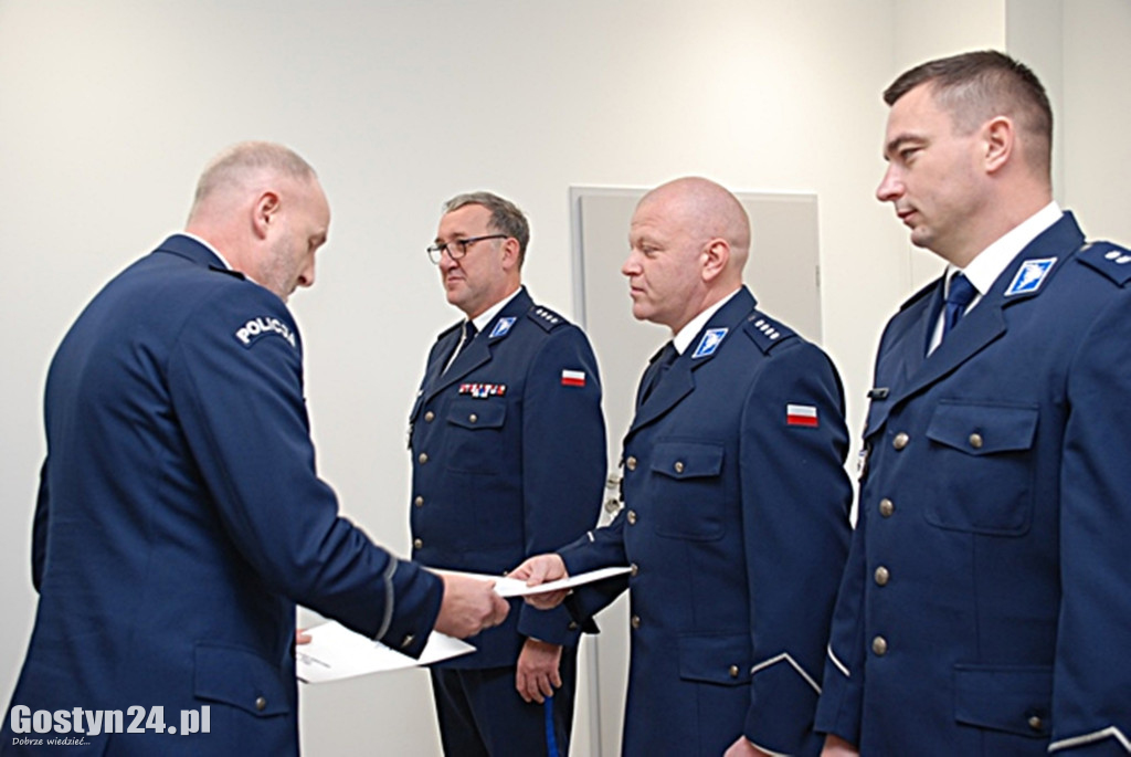 Awanse gostyńskich policjantów