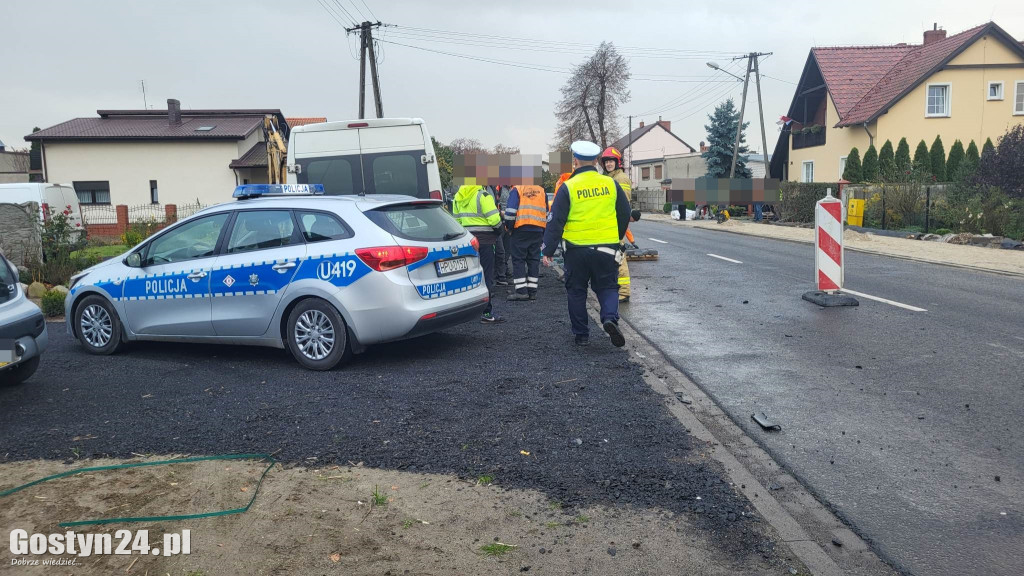 Kolizja samochodu ciężarowego w Podrzeczu