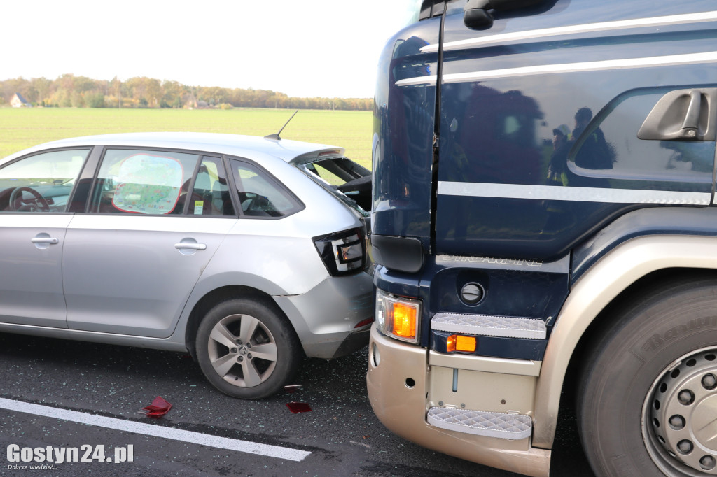 Wypadek czterech samochodów na K12 w rejonie Skokówka