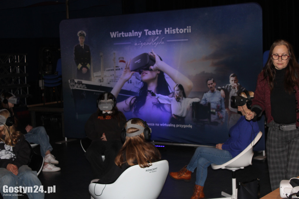 Teatr historii dla uczniów w GOK Hutnik