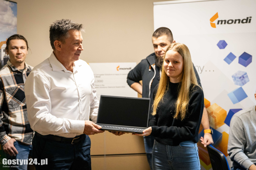 Nowa elektronika edukacyjna dla ZSR w Grabonogu