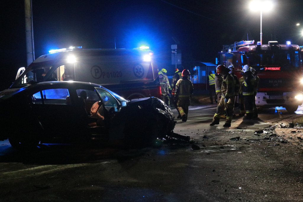 Wypadek w miejscowości Karzec.