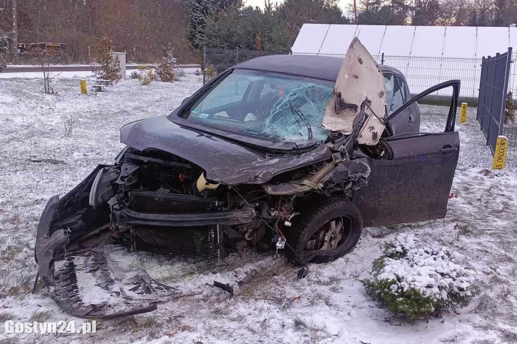 Wypadek na K12 w Krzemieniewie