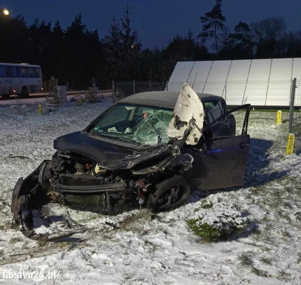 Wypadek na K12 w Krzemieniewie