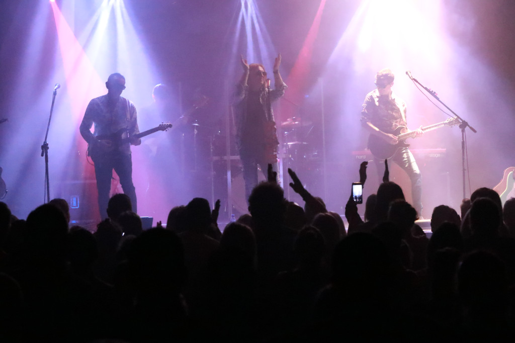 Koncert Universe w Hutniku i dyskoteka