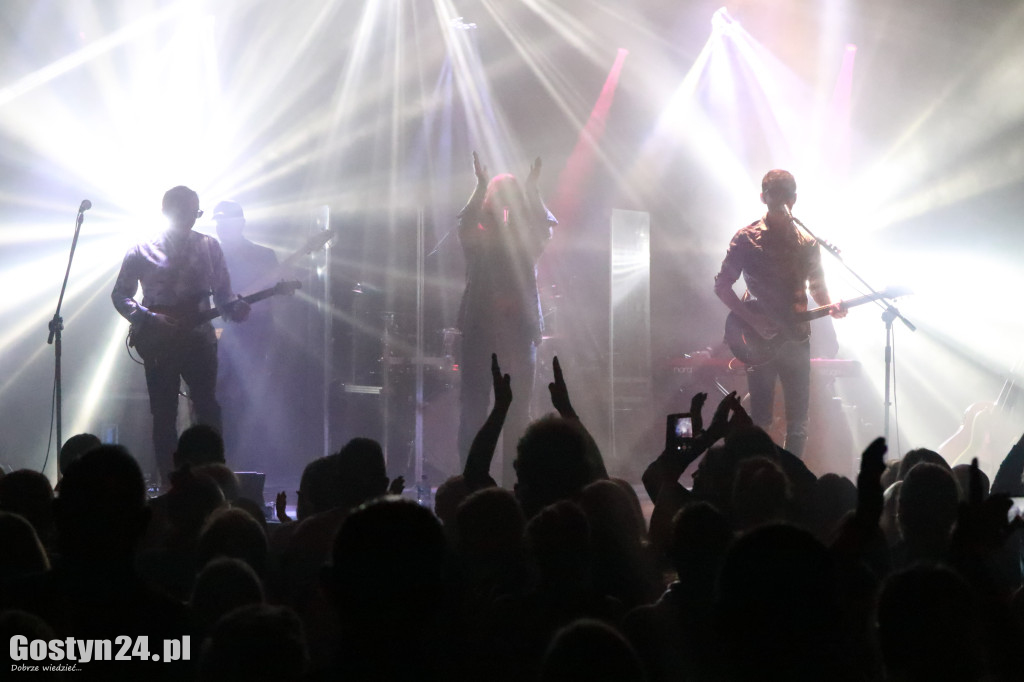 Koncert Universe w Hutniku i dyskoteka