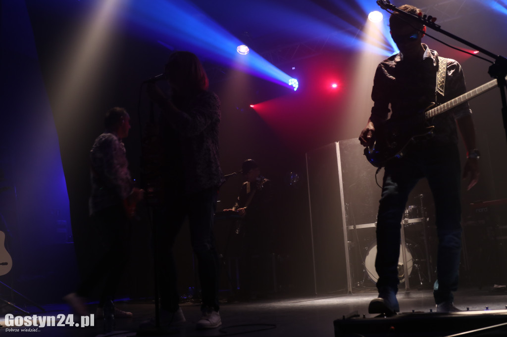 Koncert Universe w Hutniku i dyskoteka