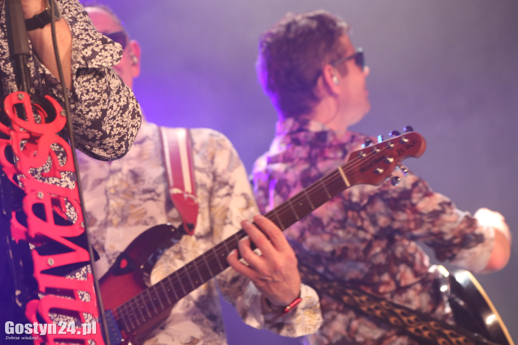 Koncert Universe w Hutniku i dyskoteka