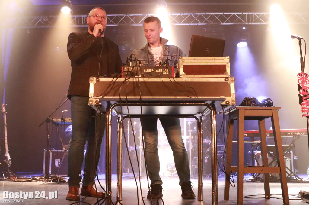 Koncert Universe w Hutniku i dyskoteka