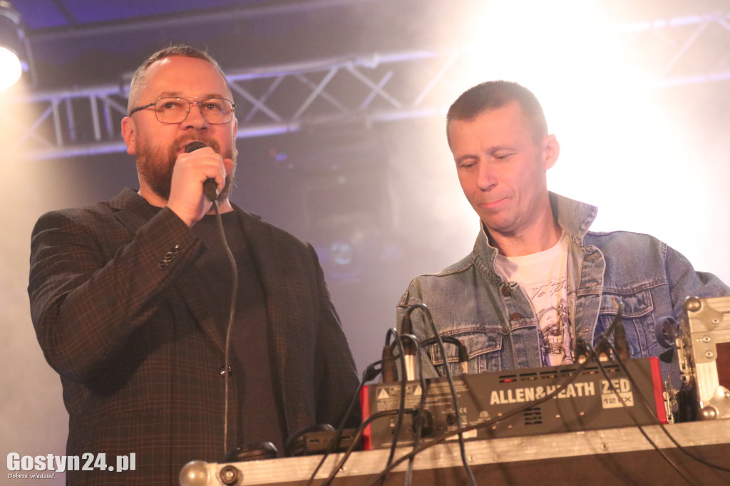 Koncert Universe w Hutniku i dyskoteka