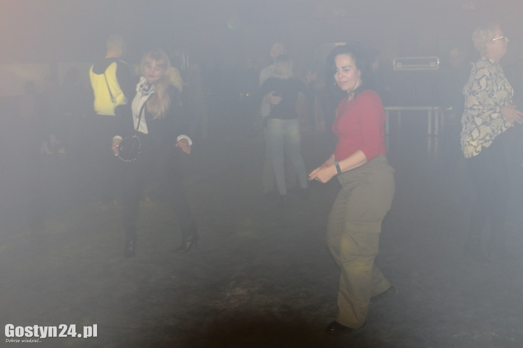 Koncert Universe w Hutniku i dyskoteka