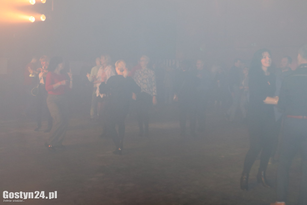 Koncert Universe w Hutniku i dyskoteka