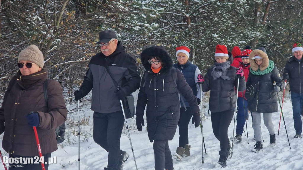 VI Mikołajkowy Marsz Nordic Walking w Poniecu