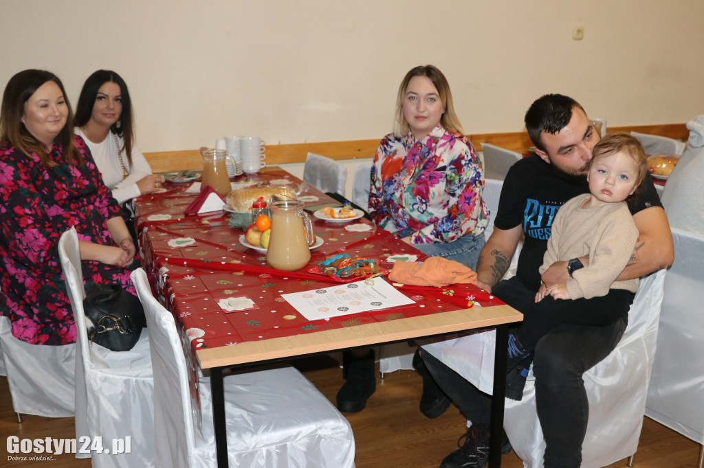 Mikołajki i wigilia dla mieszkańców w Łęce Wielkiej