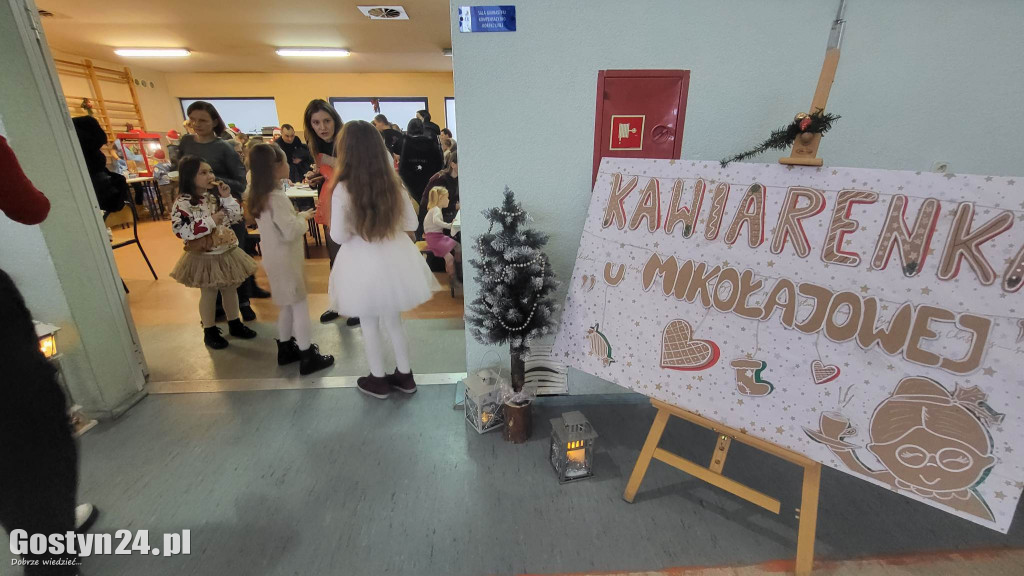 Mikołajkowa Ligia Robotyki w SP 1 w Gostyniu