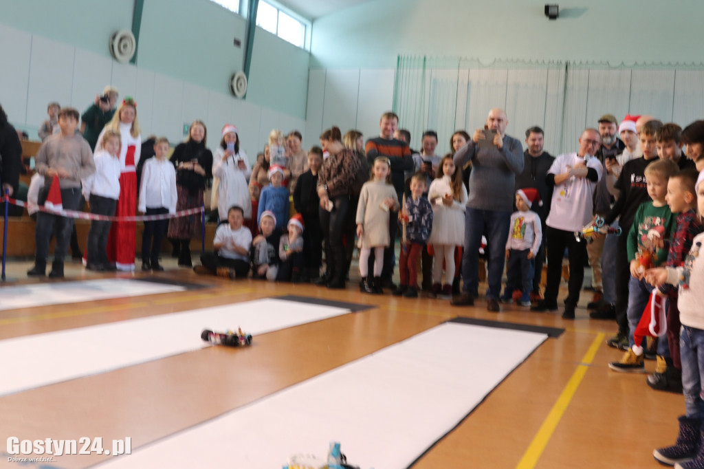 Mikołajkowa Ligia Robotyki w SP 1 w Gostyniu