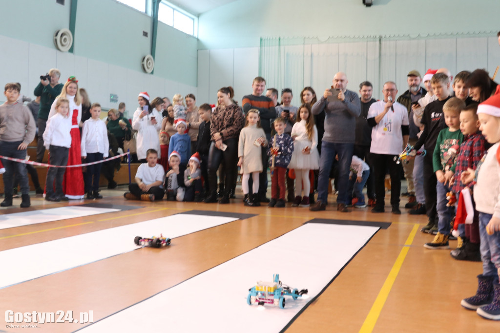 Mikołajkowa Ligia Robotyki w SP 1 w Gostyniu