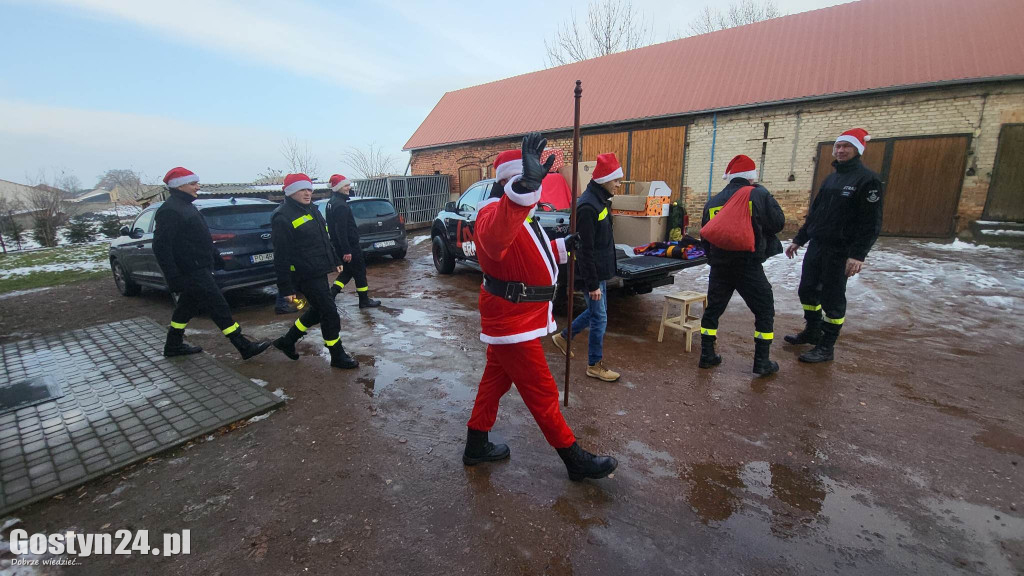 Korowód św. Mikołaja przejechał przez Domachowo