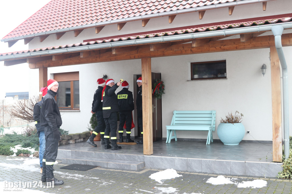 Korowód św. Mikołaja przejechał przez Domachowo