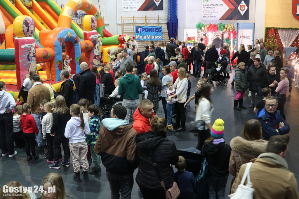 Szósta edycja Gminnych Mikołajek w Poniecu