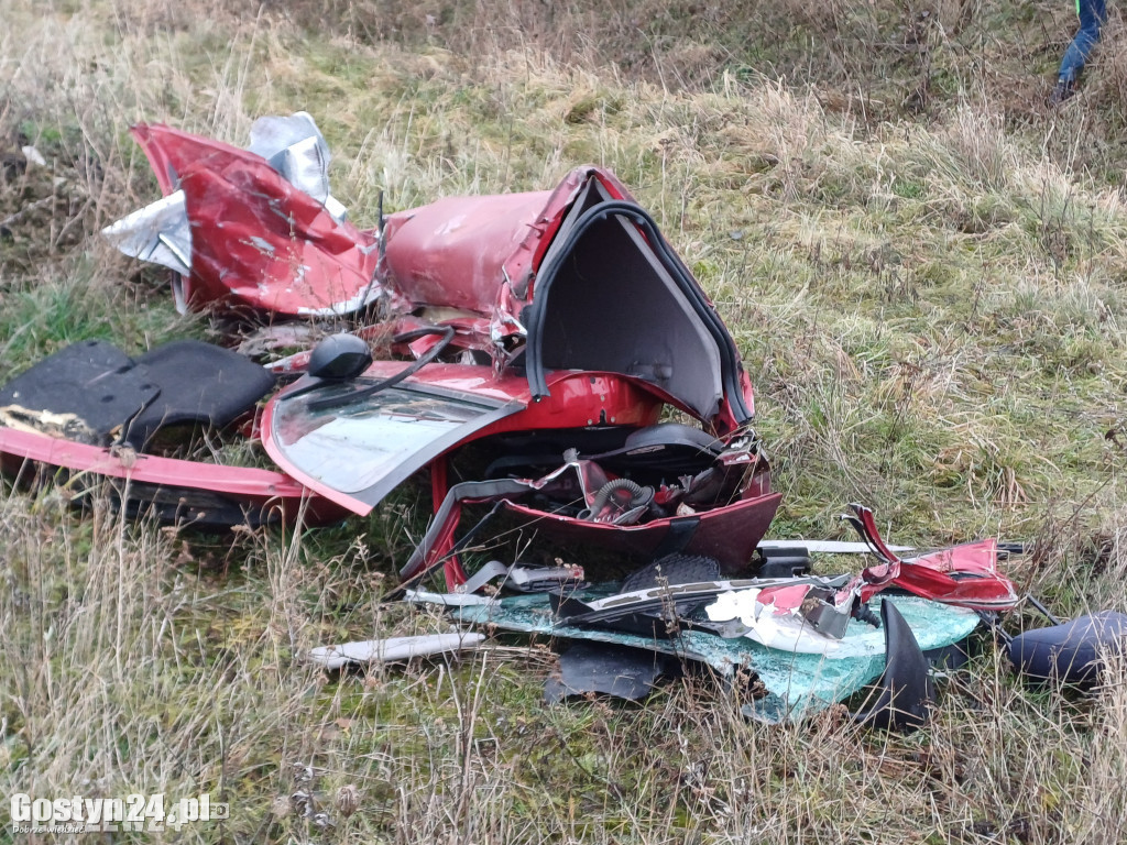 Tragiczny wypadek na przejeździe kolejowym