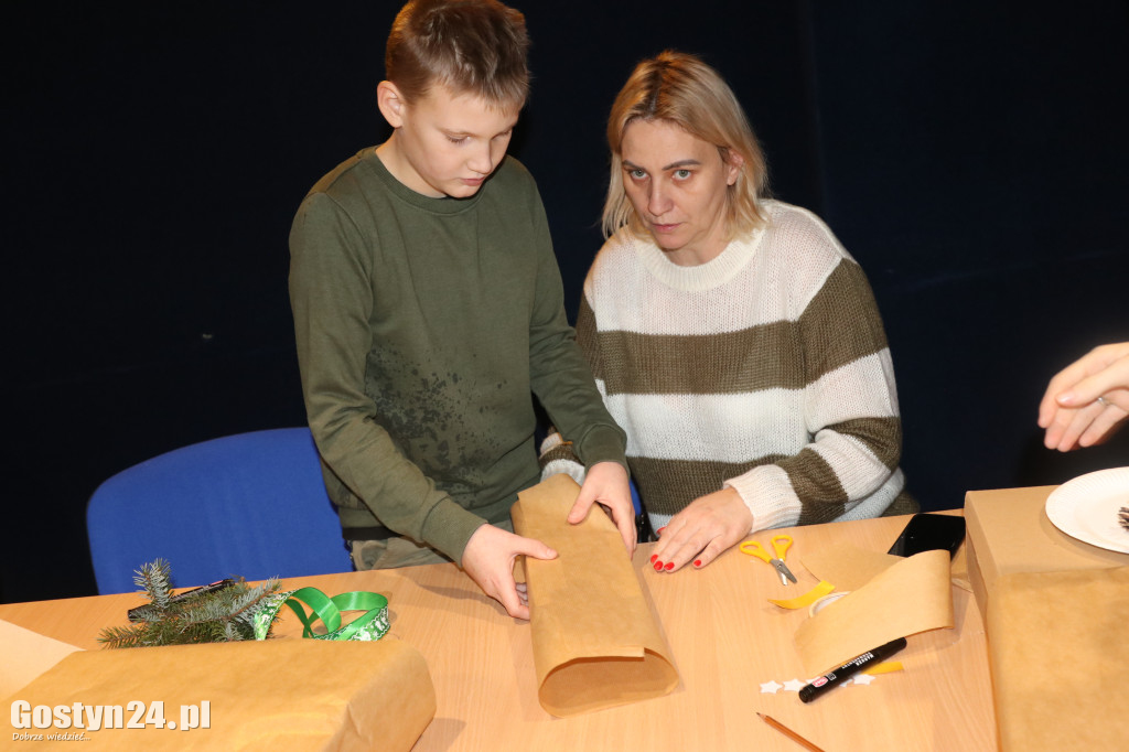 Pracownia św. Mikołaja w GOK Hutnik