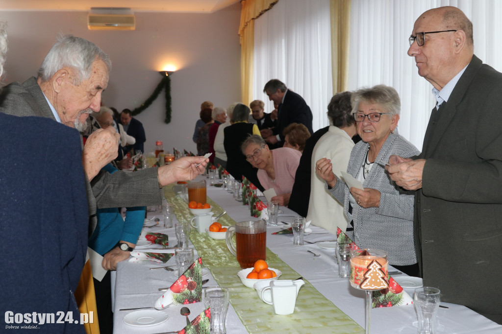 Wigilijne spotkanie najstarszych członków PZERiI w Gostyniu