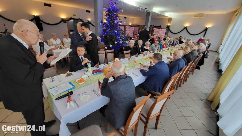 Wigilijne spotkanie najstarszych członków PZERiI w Gostyniu