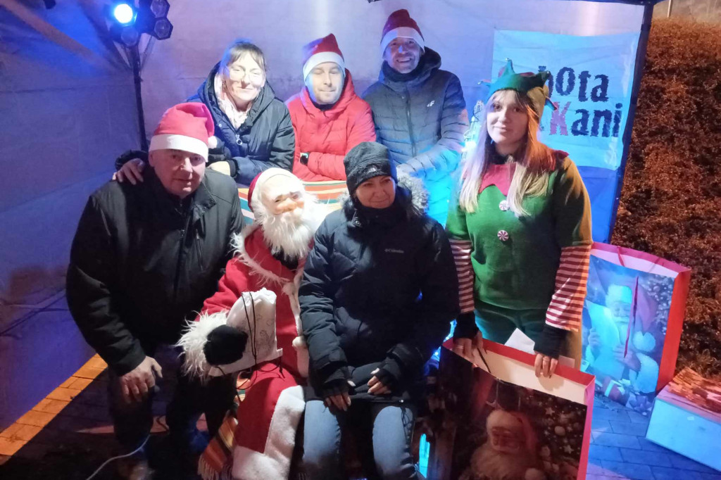 Korowód św. Mikołaja w prawobrzeżnej części Gostynia