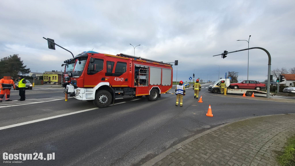 Kolizja dwóch samochodów na obwodnicy Krobi
