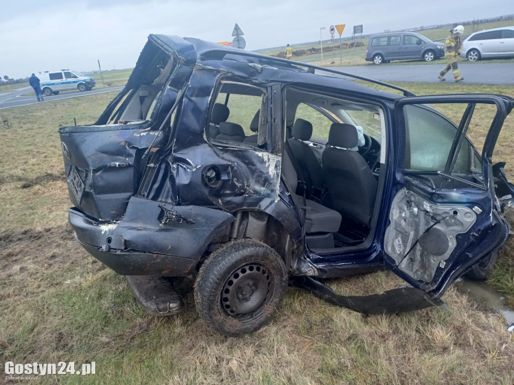 Wypadek z udziałem smieciarki na K12