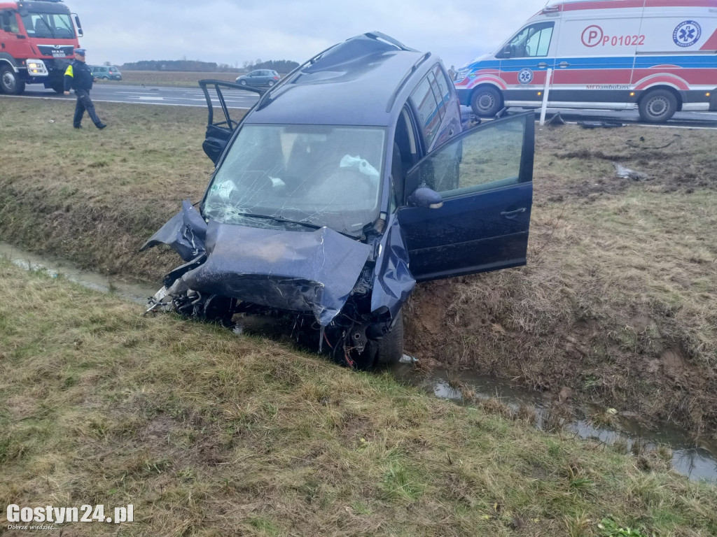Wypadek z udziałem smieciarki na K12