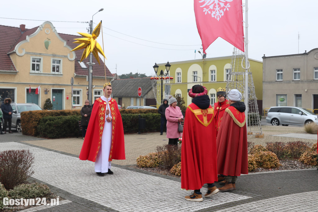 Orszak Trzech Króli przeszedł przez Piaski
