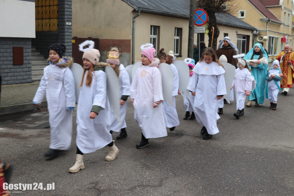 Orszak Trzech Króli przeszedł przez Piaski